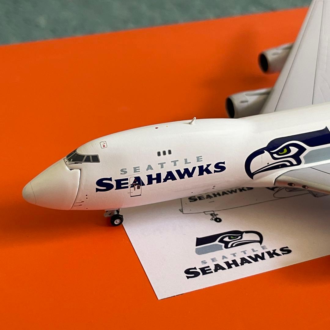 BOEING 747-8F ハウス SEATTLE SEAHAWKS 1:400