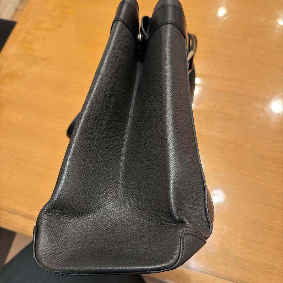 LOUISVUITTONメンズバッグ