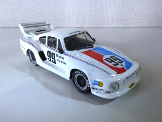 特価 Michele Conti (1/43) ポルシェ 935