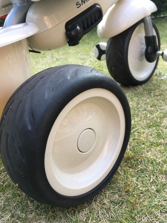 美品　三輪車　smart trike 女の子