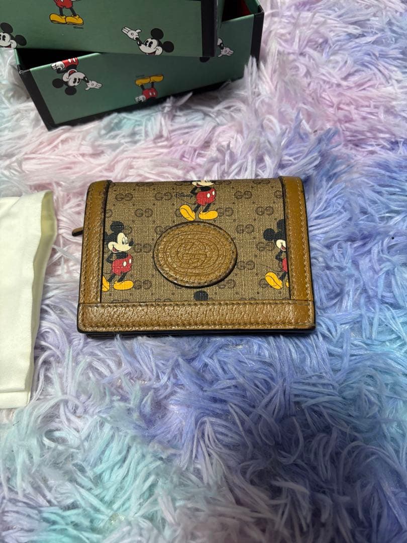 地*儀様 GUCCI グッチ　ミッキー財布