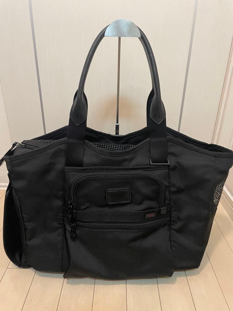 TUMI トゥミ　 ペットキャリー ショルダーバッグ 型式22180DH