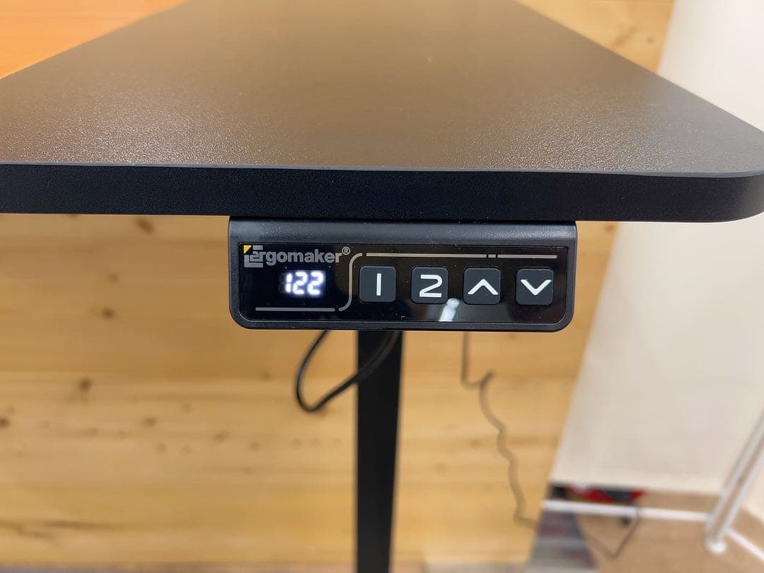 電動昇降テーブル　高さ73cm〜122cm