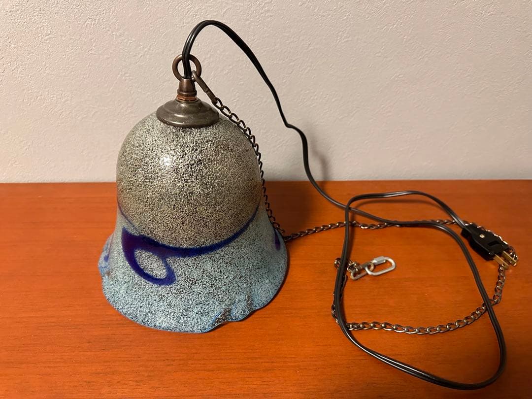 稲嶺盛吉作　琉球ガラス　ランプ