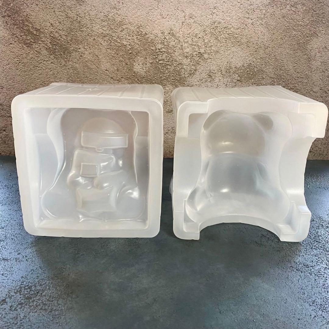 UNDERCOVER × KAWS ベアーコンパニオン フィギュア ブラック