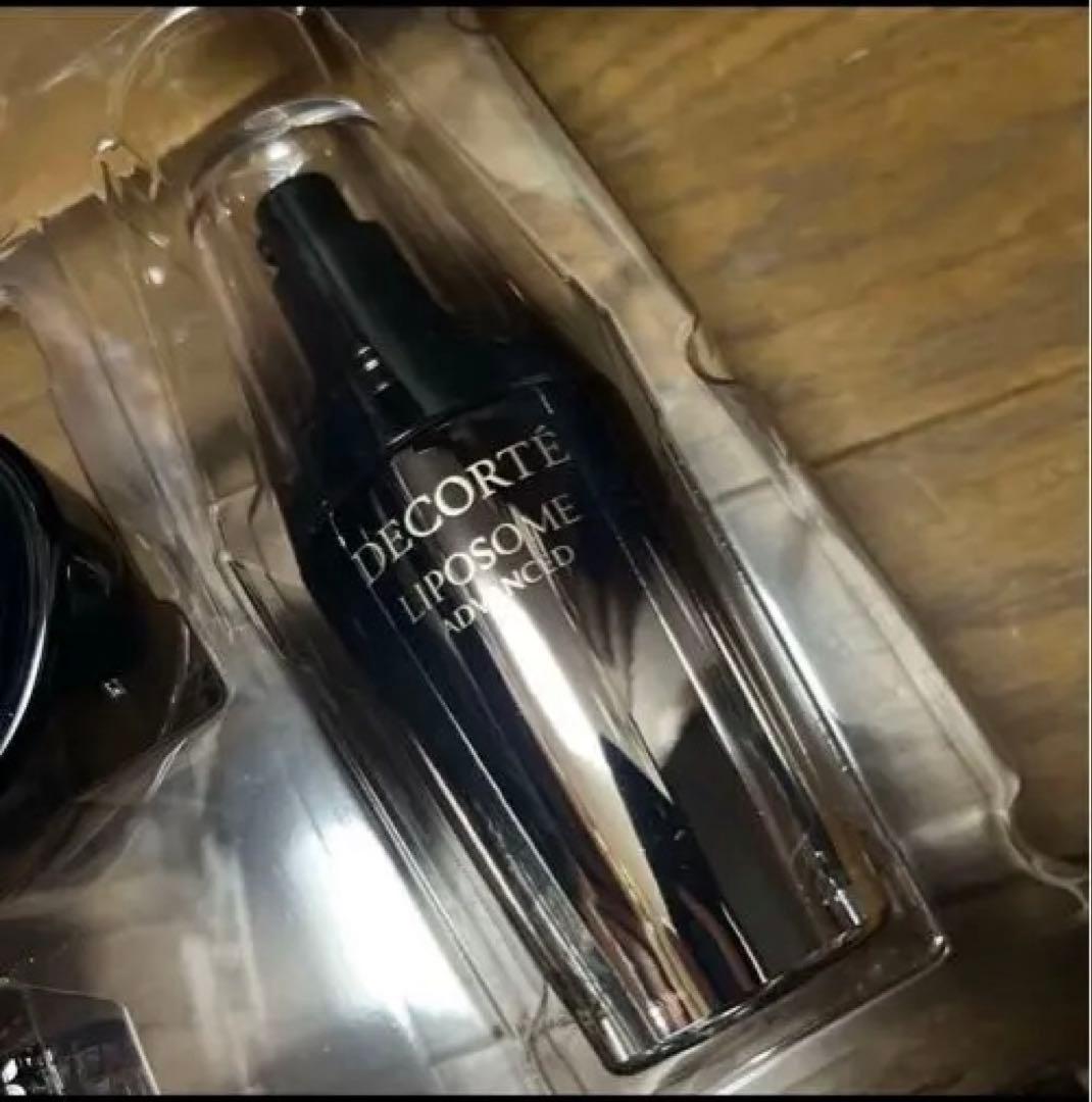 リポソーム アドバンスト　リペアセラム　インテンス