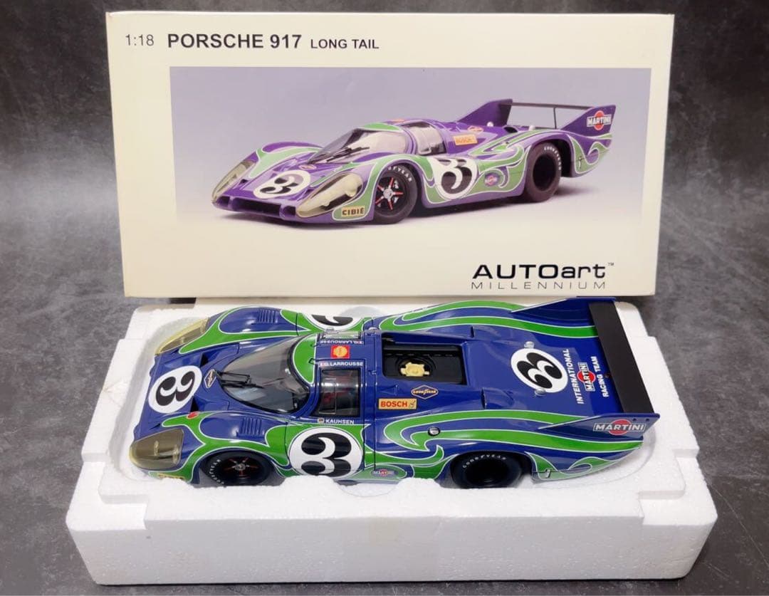 ミニカー AUTOart 1/18 MILLENNIUM PORSCHE 917