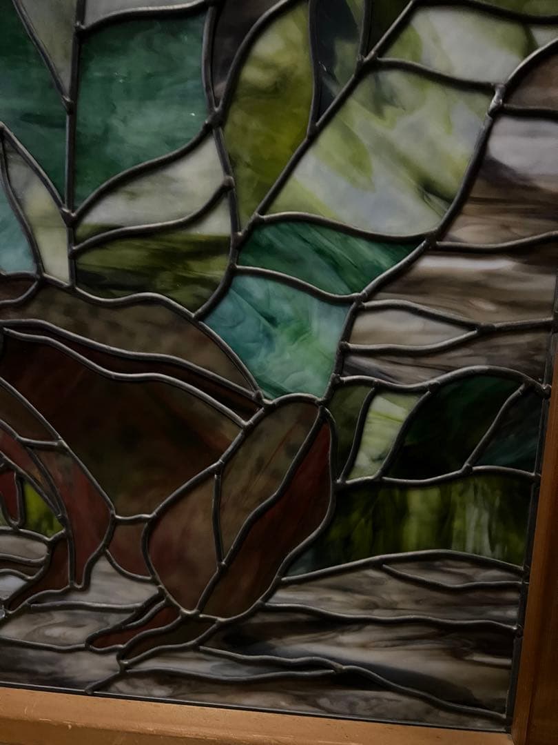 ステンドガラスのパネル葡萄ぶどう　カエル蛙