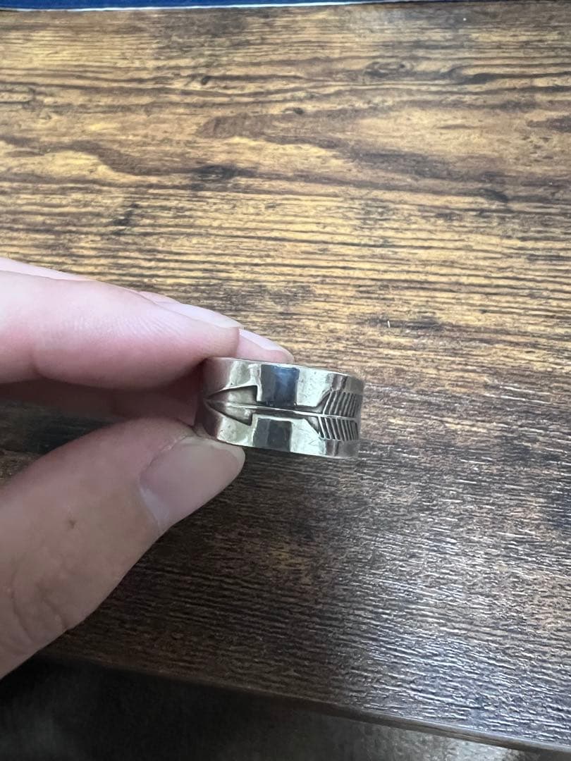 ラリースミス　アローリング