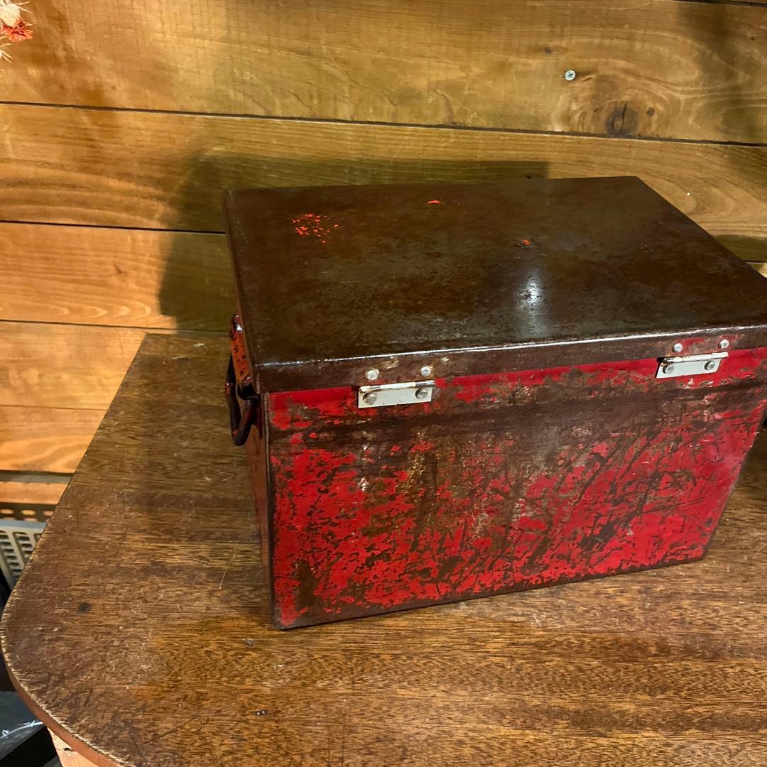 ヴィンテージアイアンボックス