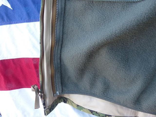米軍実物 FR 難燃 ポーラテック フリースジャケット EWOL M-R 151