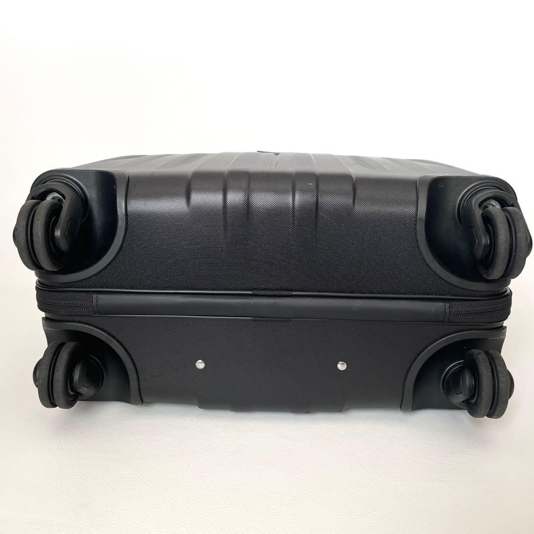 TUMI スーツケース コンパクト 4ウィール V4 ブラック 4輪
