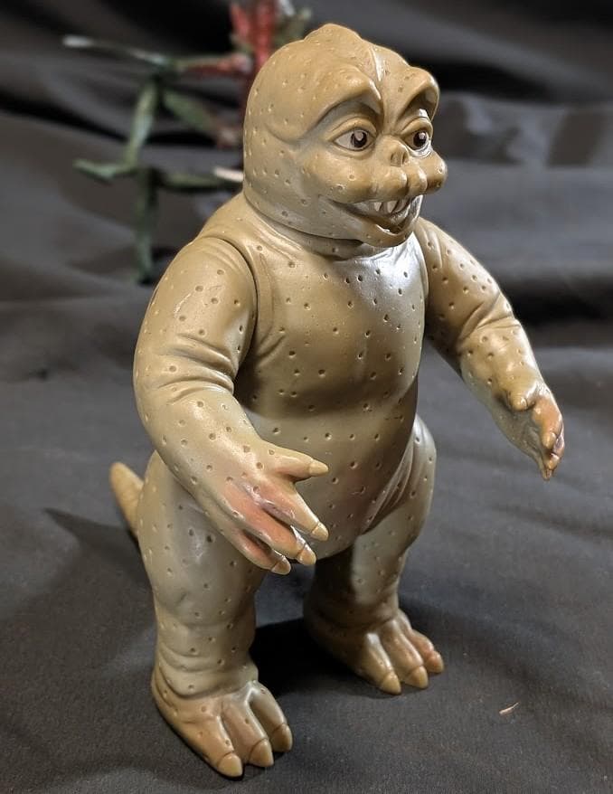 ミニラ＆カマキラス「ゴジラの息子」（バンダイ）ソフビフィギュア２体セット