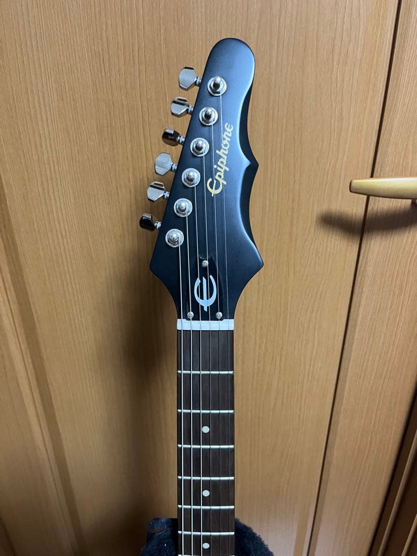 8/30まで 美品 Epiphone Wilshire ハードケース付