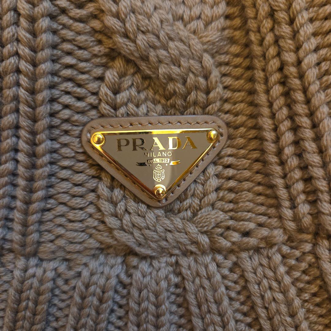 PRADA　ニットハット帽