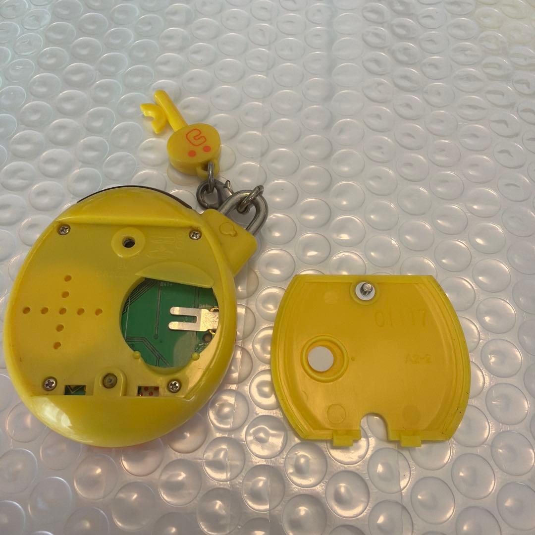 ふぁみりーイロイロ！たまごっちプラス ふぁみたまペット柄バンダイ