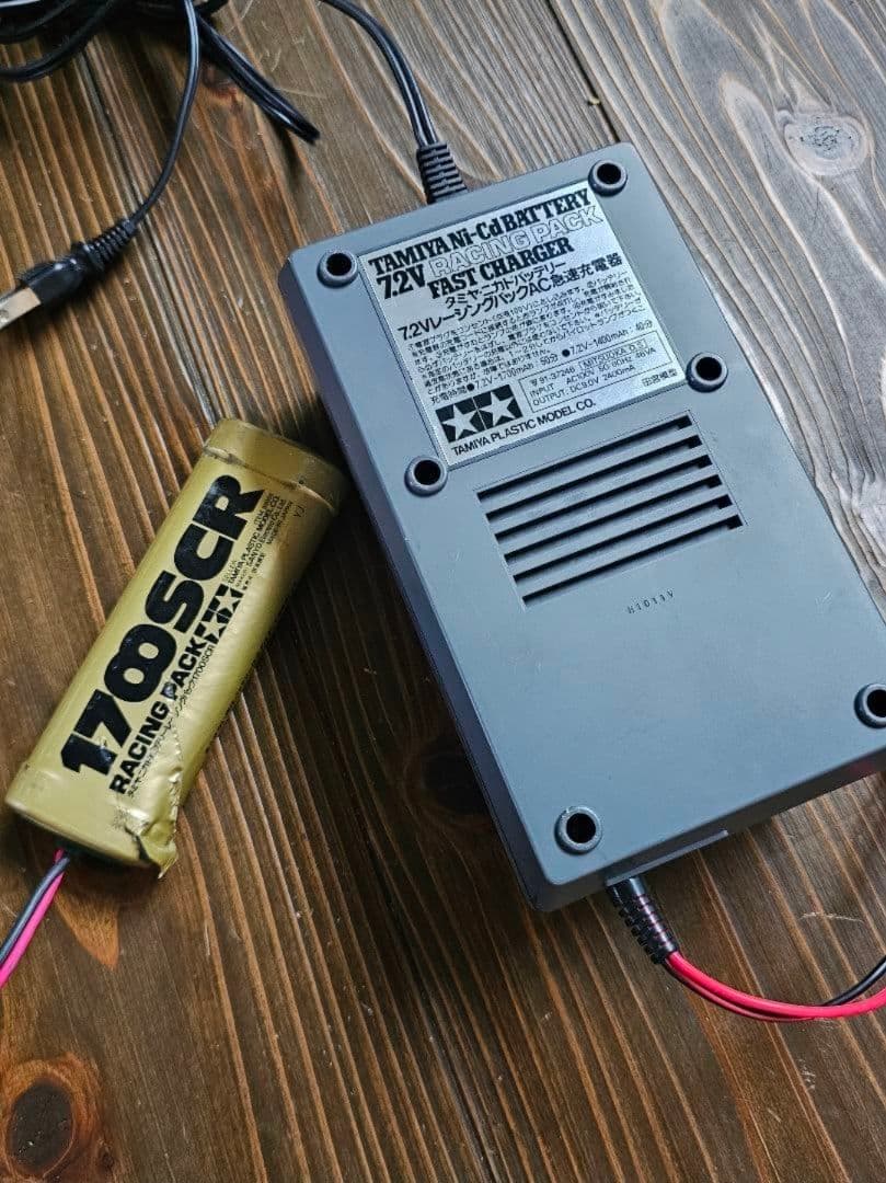 WILD WILLY2 ラジコン　急速充電器+バッテリーセット　実働