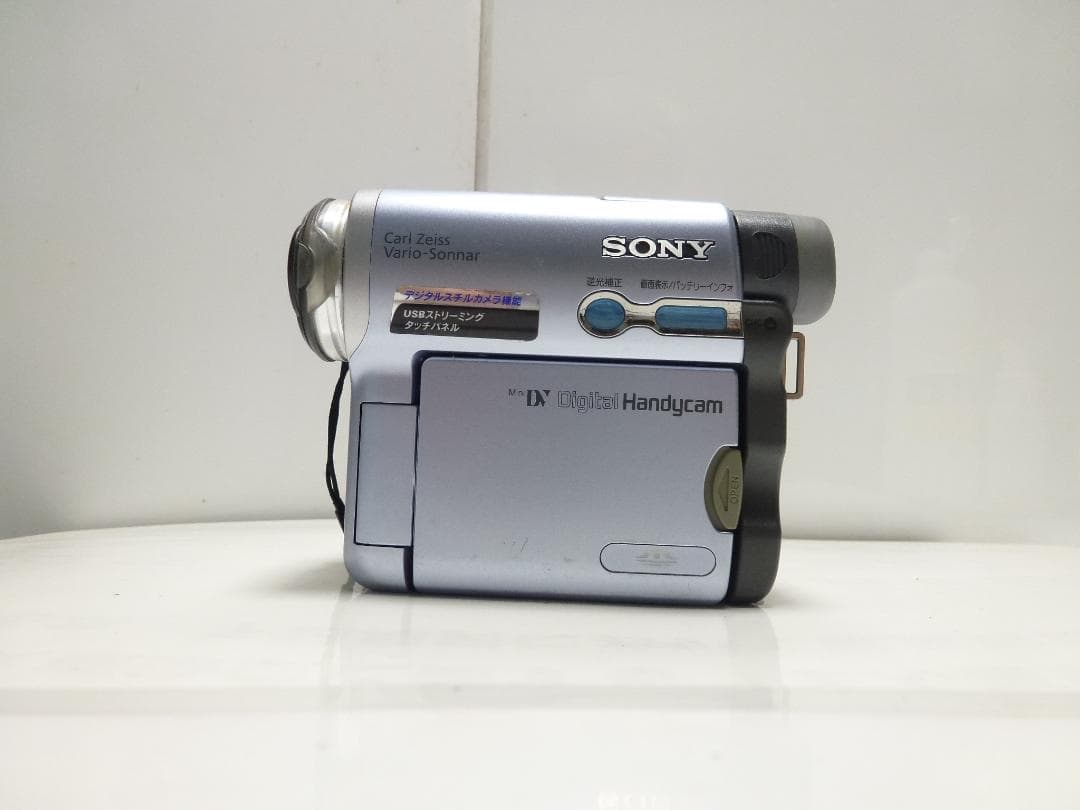 動作品Mini DV　ソニー　デジタルビデオカメラ　SONY DCR-TRV22