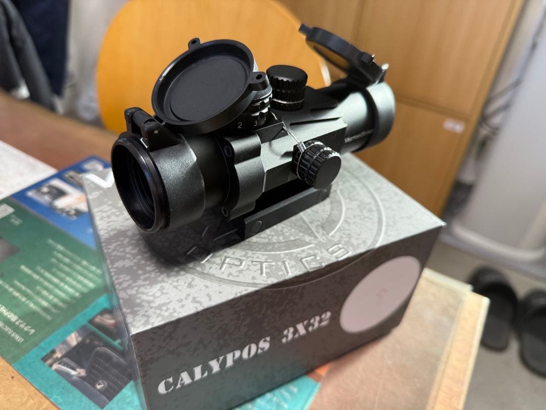 VECTOROPTICS CALYPOS 3X32 スコープ　ゲーム未使用品