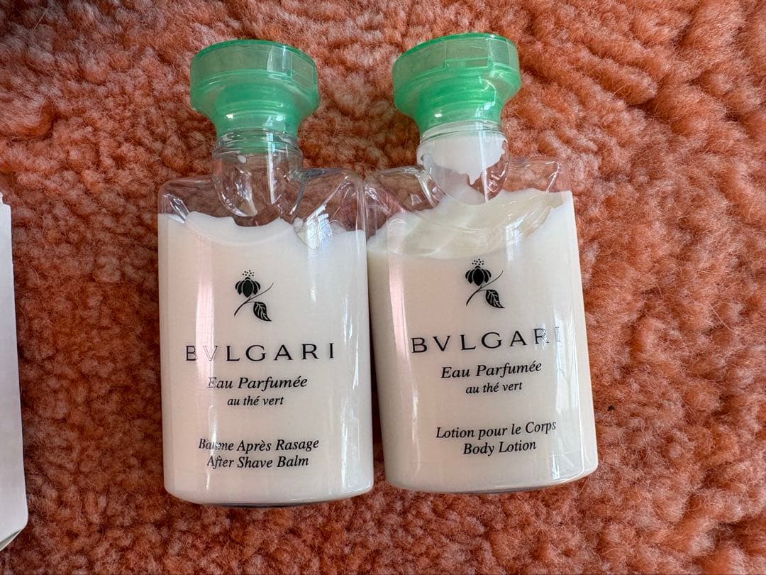 エミレーツ航空　ビジネスクラス　ブルガリ製アメニティセット