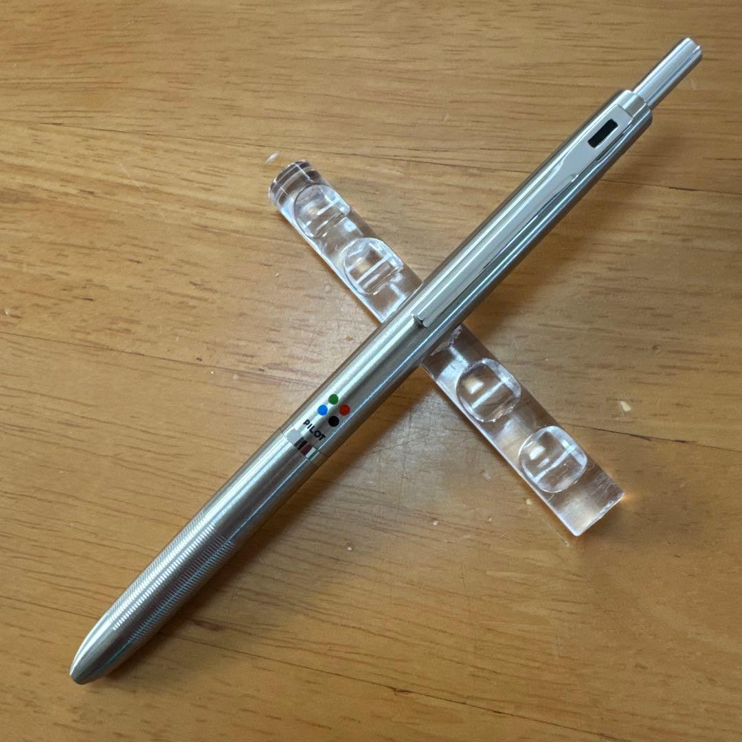 廃盤 PILOT パイロット 細字4色 ボールペン 多色ペン 振り子式