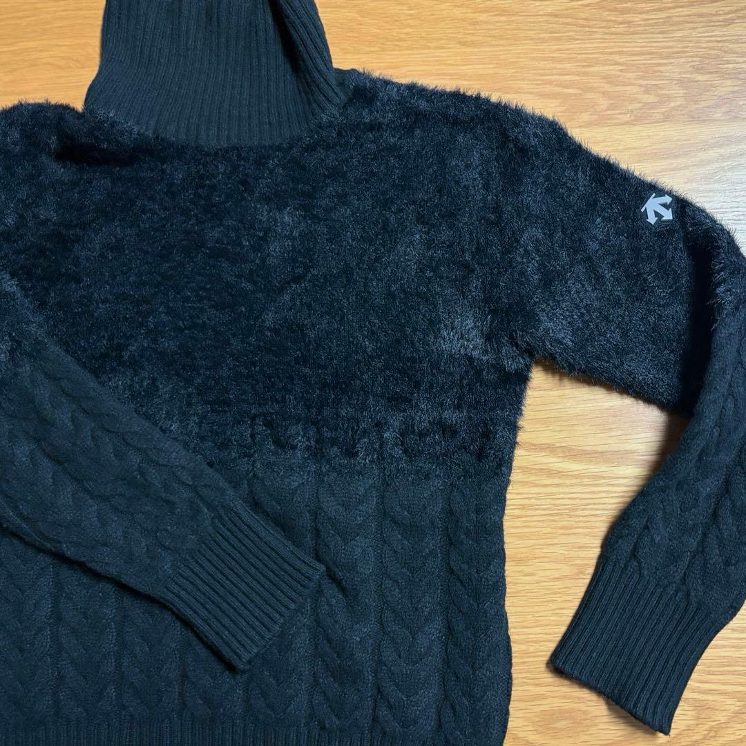 DESCENTE タートルネツクセーターＬ　黒