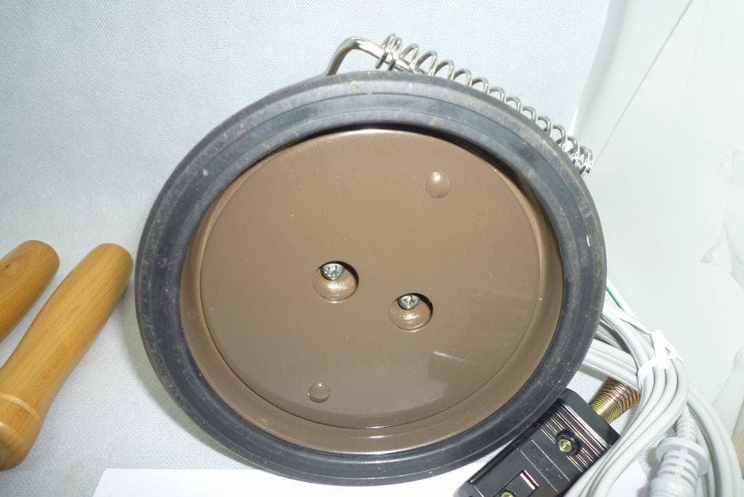 ⑦　展示未使用品　タキイ和裁電化鏝　ランプ付　和裁こて　 和裁コテ　鏝２本付