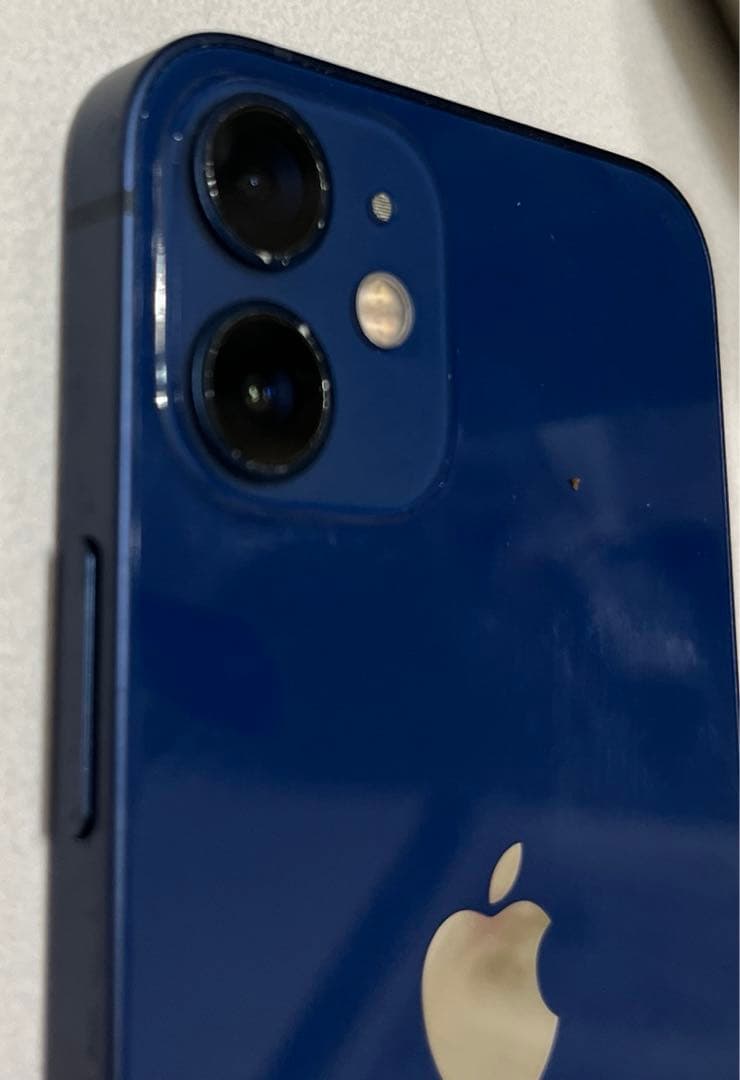 iPhone 12 mini ブルー 64 GB docomo