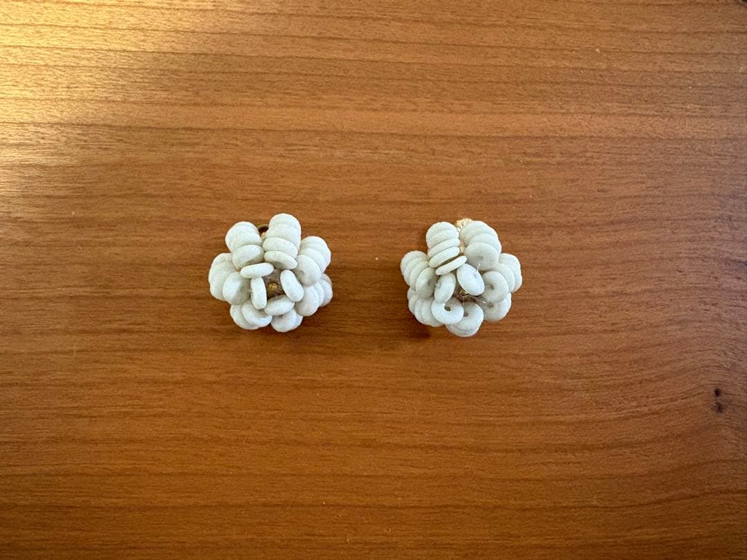 niki.du.poulain catch me classicとこつぶピアス