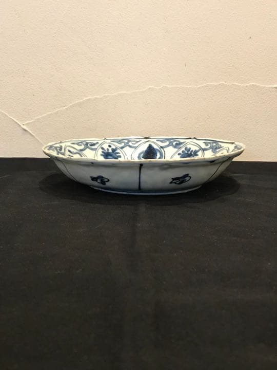 古染付、明末清初期染付芙蓉手　牡丹に岩上鳥の図　中皿　お家で頑張る価格に変更