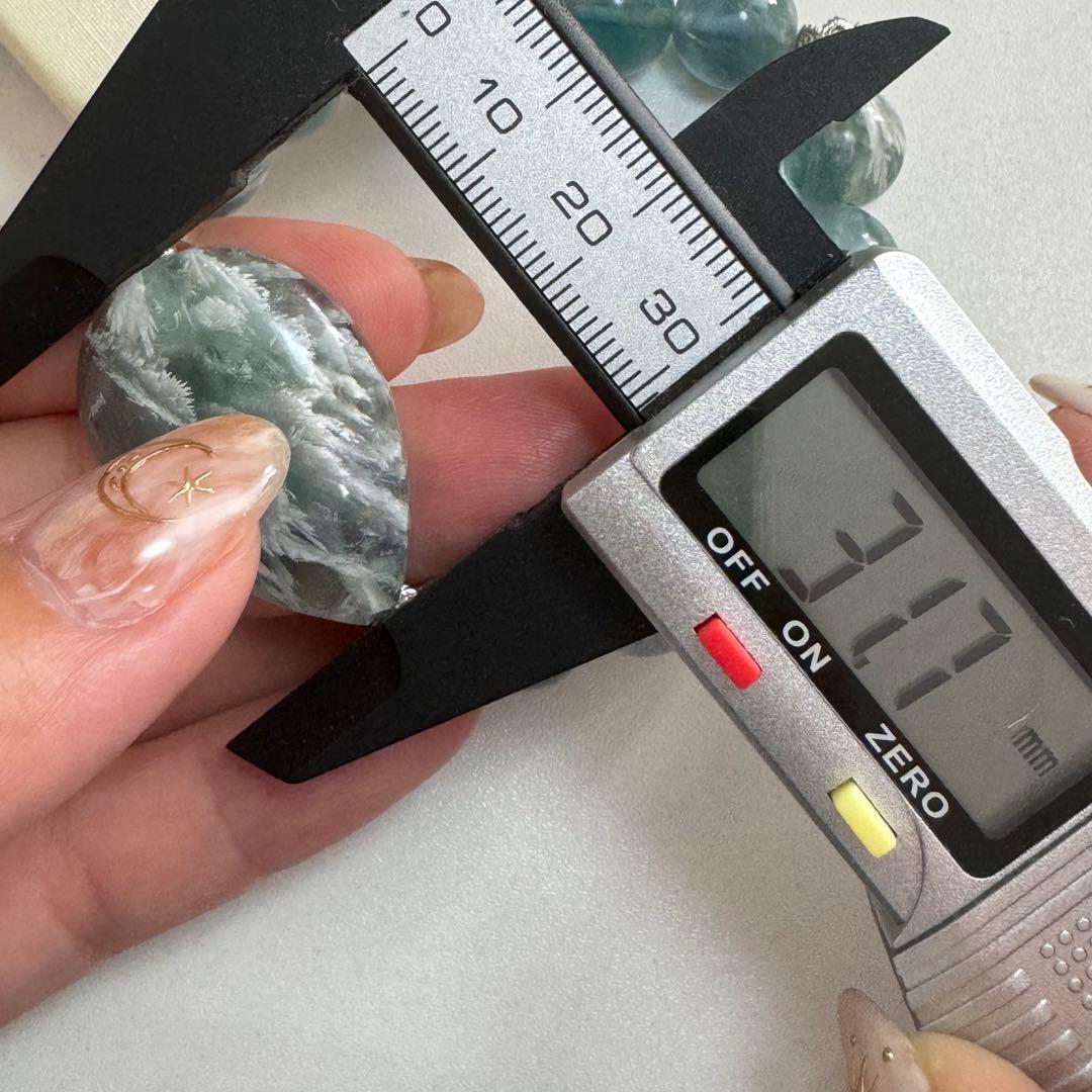 天然石　ハンドメイド　ブレスレット　エンジェルフェザーフローライト　天使の羽