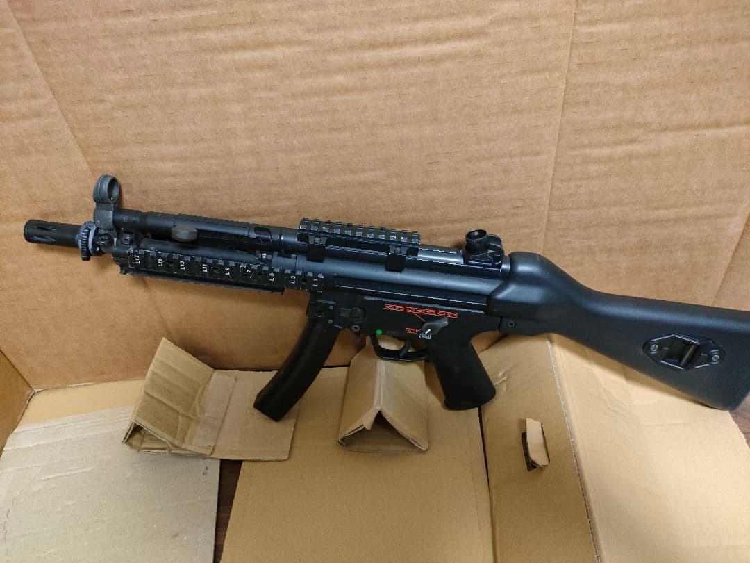 め*ん様 東京マルイ　スタンダード電動ガン　MP5　カスタム