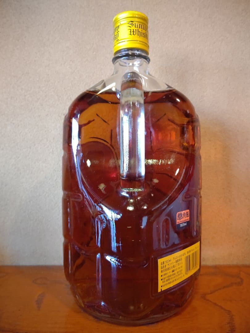 サントリーウイスキー 取っ手付き ガラス ボトル 角瓶 1920ml 終売品