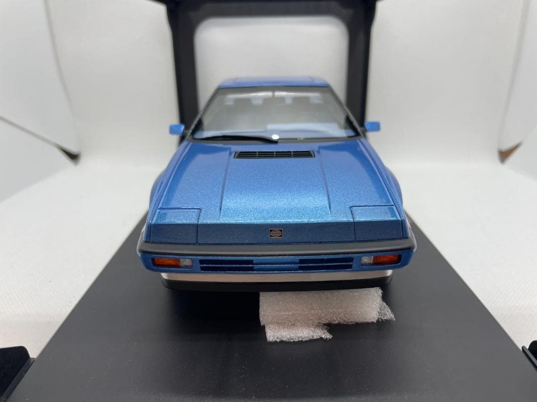 701-013 DNA 1/18 スバル XT 4WD Turbo ブルー