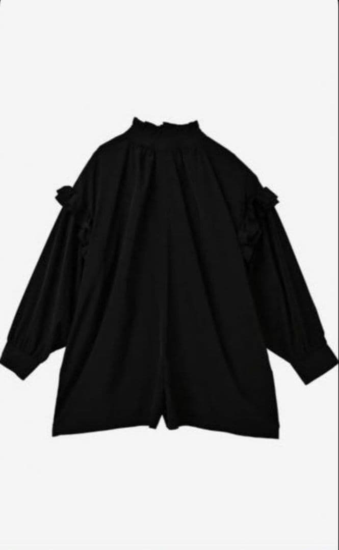 新品　未使用　メゾンドドルチェ　ラッシュガード　オールインワン