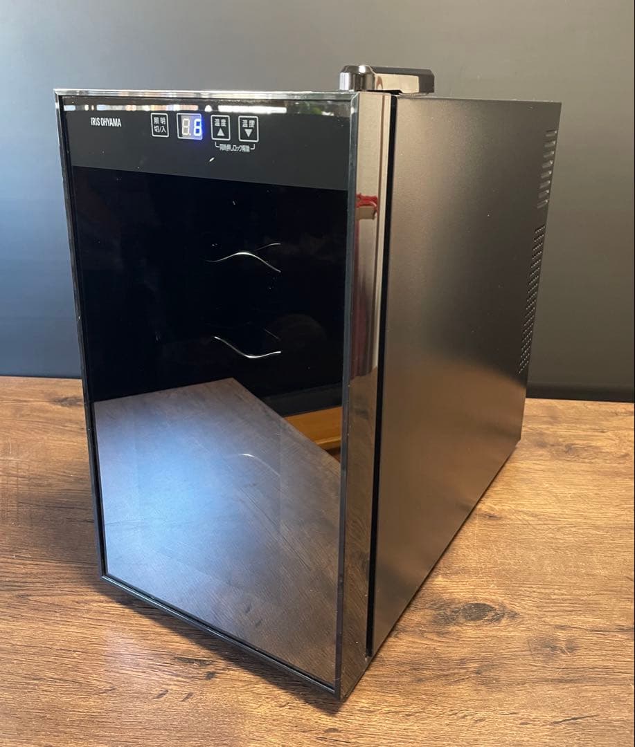 ワインセラー アイリスオーヤマ 2021年製