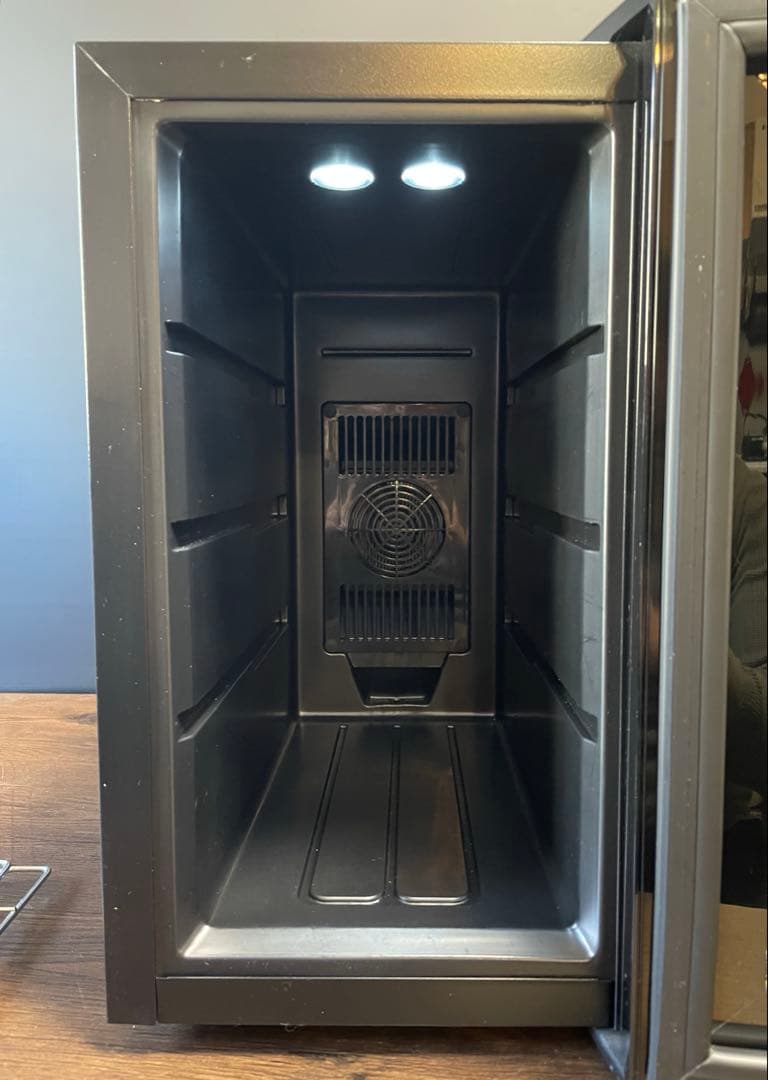 ワインセラー アイリスオーヤマ 2021年製