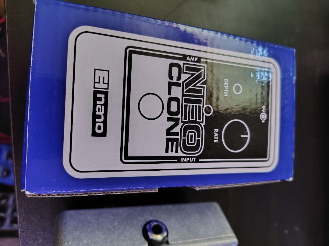 electro-harmonix NEO CLONE コーラスエフェクター