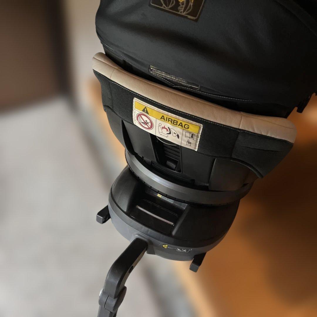 Combi チャイルドシート　クルムーヴ　スマート