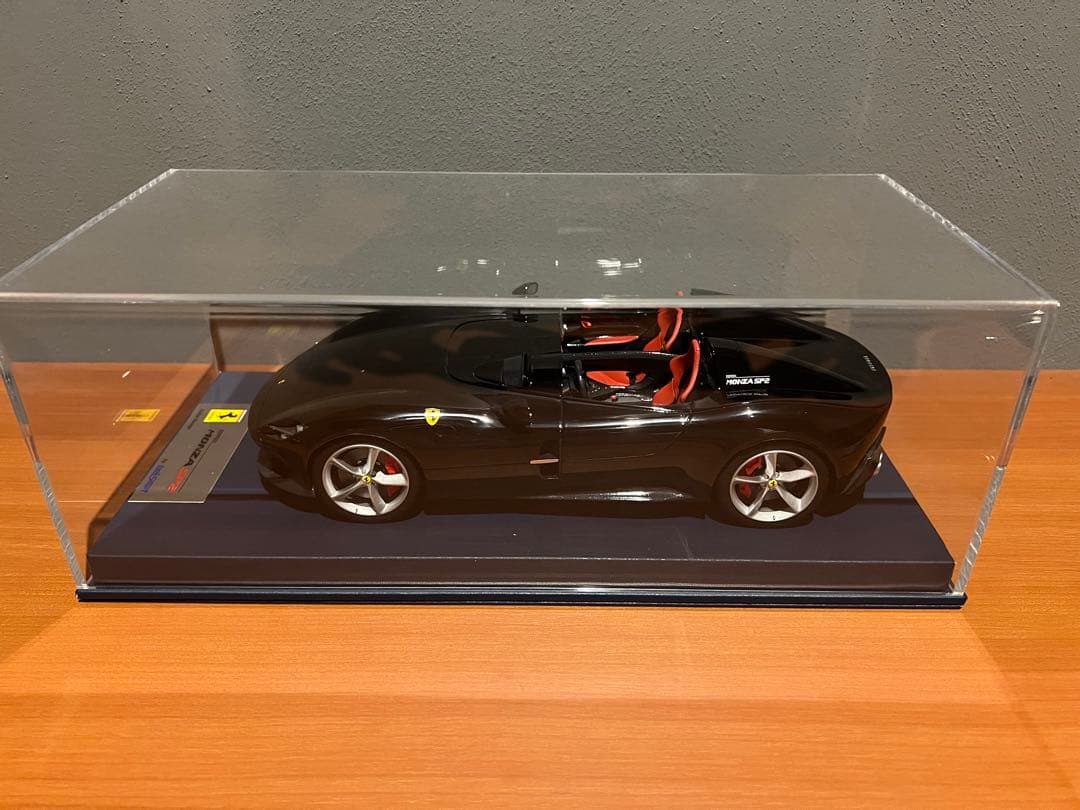 Look smart 製　Ferrari 1/18 MONZA SP2