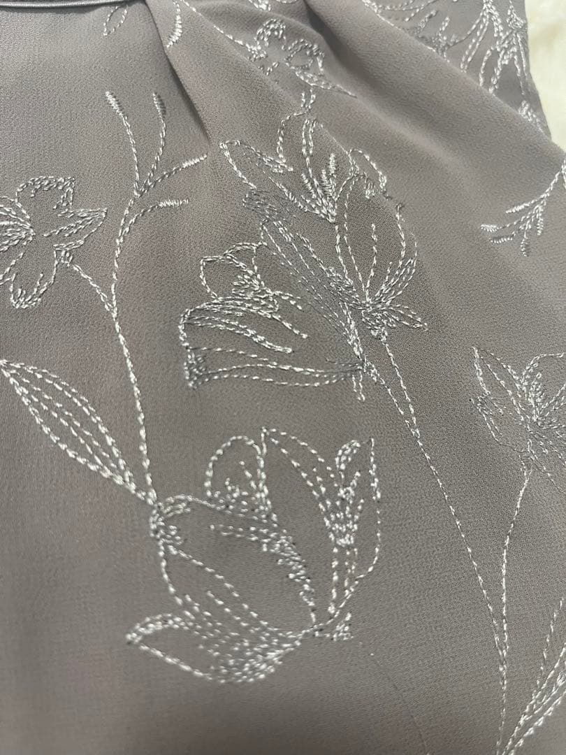 新品未使用＊ANY SIS 【Lily Calin】エンブロイダリードレス