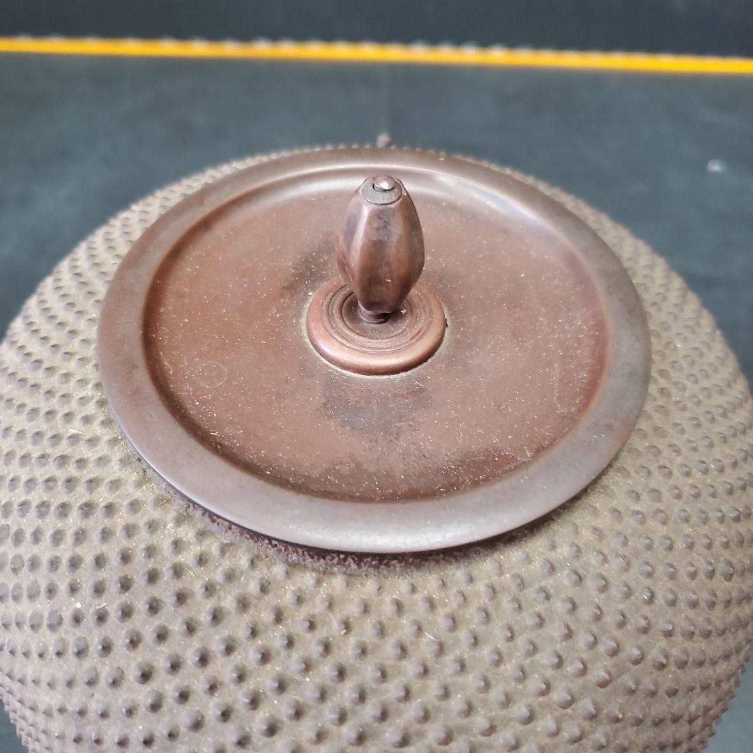 人間国宝 高橋敬典 『棗霰釜』 共箱 茶道具 茶釜 共箱 140