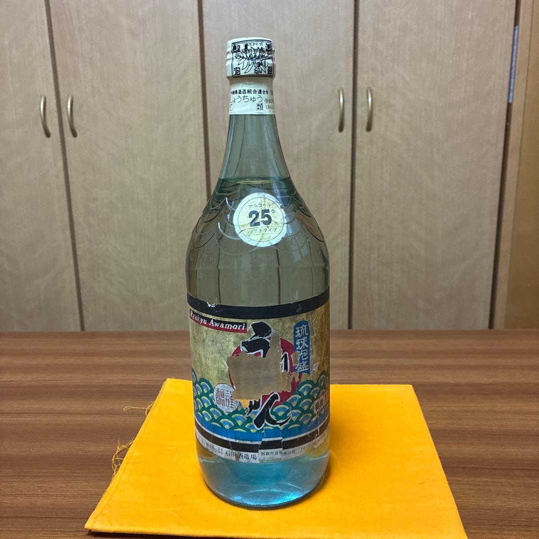 1．泡盛古酒ビンテージ　うりずん　1800ml 25度
