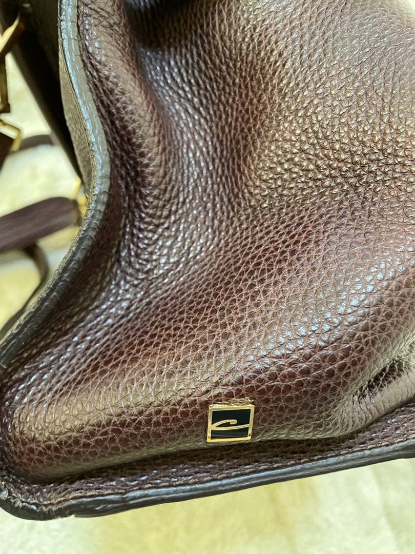 美品GIANNI CHIARINI（ジャンニキャリーニ） レザーショルダーバッグ