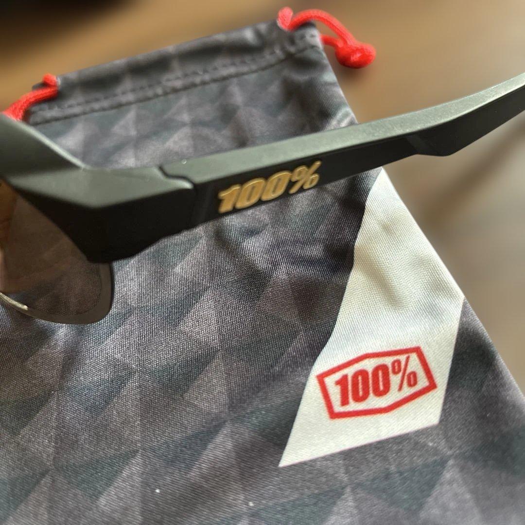 100％ S2スポーツサングラス マットブラックソフトゴールド