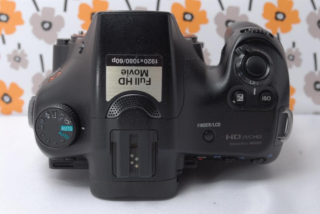 ❤SONY α65❤トリプルレンズ❤超望遠❤超高画質❤1秒10コマの高速連射❤