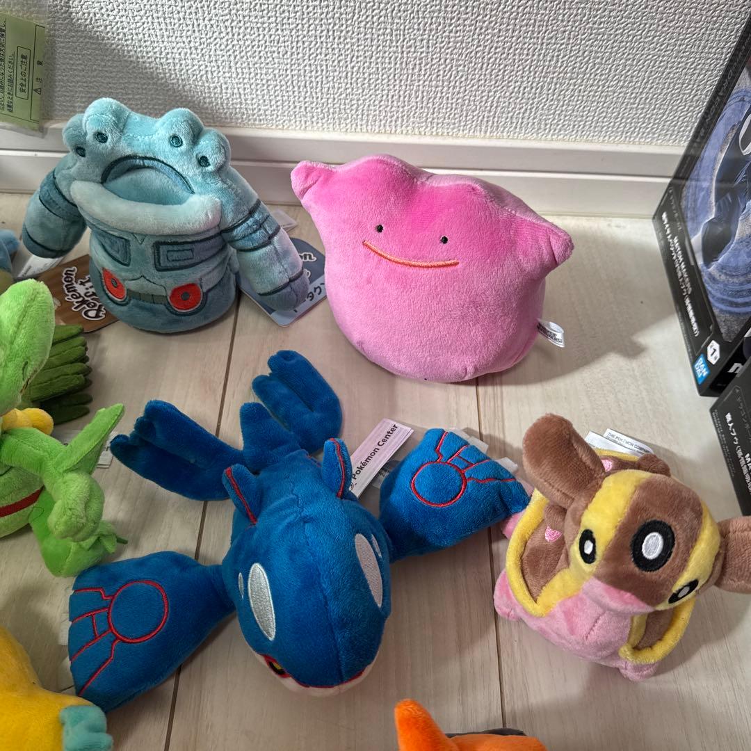 ポケモンfit まとめ売り　カイオーガ　ジラーチ　トリトドンなど