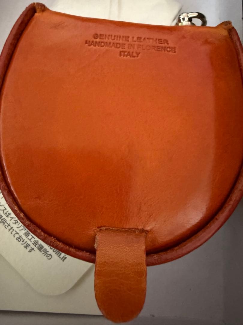 TOUT Y EST ケー　オレンジ イタリア製