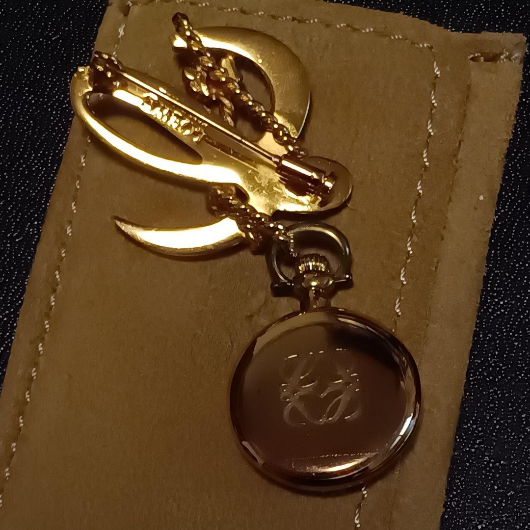 ロエベ　時計　ブローチ　ロゴ　ゴールド　付属品あり