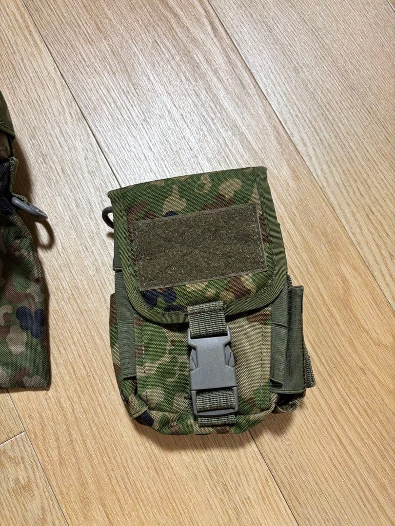 自衛隊グッズ　サバイバル　ポーチなど